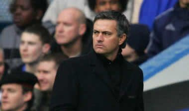 Περιμένει Μουρίνιο ο Μοράτι, απορεί ο Σέζαρ