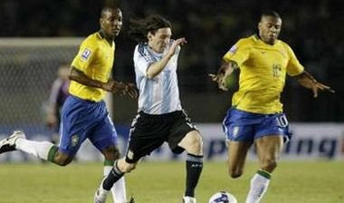 Οι Βραζιλιάνοι χειροκρότησαν τον… Μέσι!