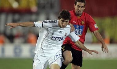 Ο Ναβάρο αντί-Άλβες στη Σεβίλη