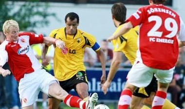 ΑΕΚ – Κότμπους 1-1
