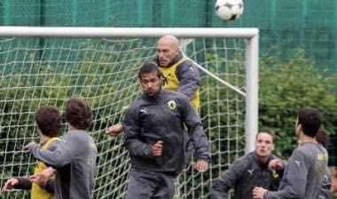 Χωρίς Ριβάλντο, Σάχα, Εντίνιο, Μαντούκα η ΑΕΚ στο φιλικό