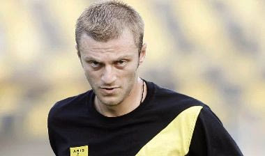 Πως ο Παπαδόπουλος… έδιωξε τον Μπάγεβιτς