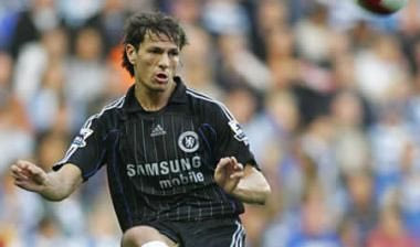 Από την Τσέλσι στη Στουτγάρδη ο Μπουλαρούζ