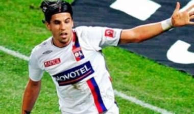 Μπάρος: “Θέλω να μείνω στη Λιόν”