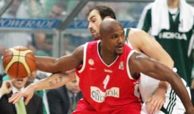 Παίκτης της Τουρκ Τέλεκομ ο Μπλάκνεϊ