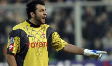 Ανανέωσε ο Φρε