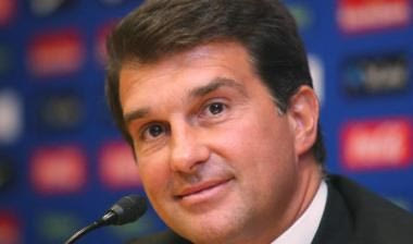 Παραμένει ο Λαπόρτα