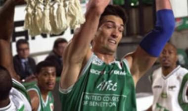 Ρισκάρει με Μπέαρντ η Αρμάνι