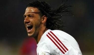 Ανανεώνει ο Ντεμικέλις