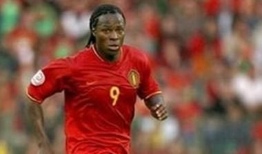 Στην Πλίμουθ συνεχίζει ο Εμίλ Μπενζά