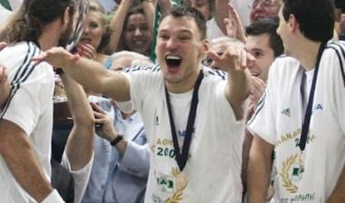 Καλή χρόνια από τον Σάρας