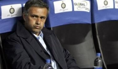 Μουρίνιο: “Στην Ιταλία ασχολείστε με μικρότητες”