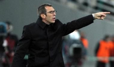 Νιόπλιας: “Οι αλλαγές στοιχίζουν”