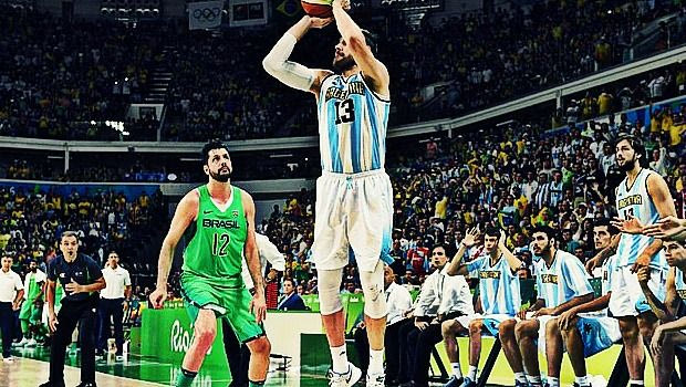 Σκεπτόμενο μπάσκετ ή… λάτιν και ΝΒΑ;