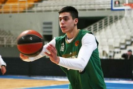 Την πόρτα του χειρουργείου πέρασε ο Κόνιαρης