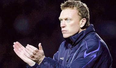 Στον πάγκο της Εβερτον ο Μόγες μέχρι το 2013