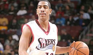Οι Timberwolves απέκτησαν τον Ollie