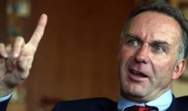 Ρουμενίγκε: “Δεν τίθεται θέμα προπονητή”