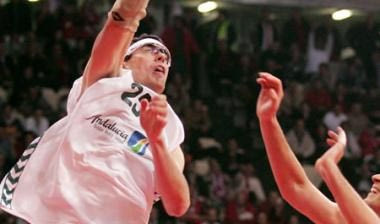 Στην Μπαρτσελόνα, υπό προϋποθέσεις, ο Σαντιάγκο