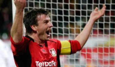 Ανανέωσε ο Σνάιντερ