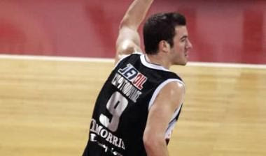 Ανακοίνωσαν Χαριτόπουλο τα Τρίκαλα
