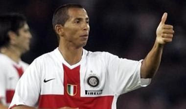 Στην Μπολόνια ο Σέζαρ με σπόντες κατά Ιντερ