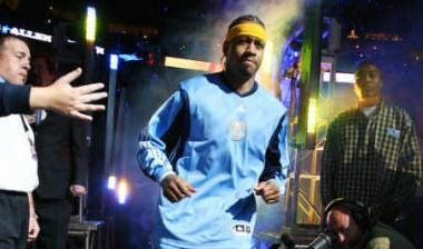 Η συμφωνία έκλεισε. Ο Iverson στους Pistons, o Billups στους Nuggets