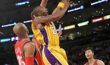 Eπίδειξη δύναμης για Lakers και Cavs