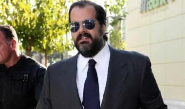 Σκληρή γλώσσα Πατέρα στους παίκτες