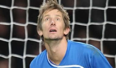 Ανανέωσε ο Φαν ντε Σαρ