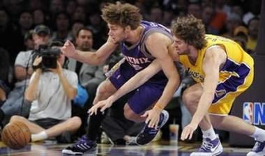 Με ηγέτη τον Gasol οι Lakers, ρεκόρ ο Anthony