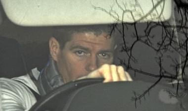 Οι πρώτες φωτογραφίες από το περιστατικό με πρωταγωνιστή τον Στίβεν Τζέραρντ