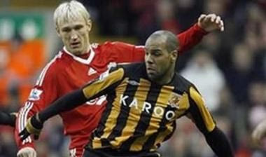 17η αγ.: “Δώρα” εορτών από το καρέ τίτλου (vids)