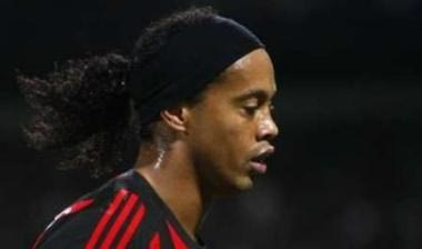 Λήστεψαν τον Ροναλντίνιο, αλλά ξέχασαν τα… τρόπαιά του!