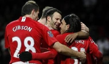 Προημιτελικά: “Πολυβόλο” ο Τέβεζ, αποκλεισμός για Αρσεναλ (vids)