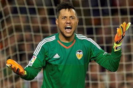 Ο Ντιέγκο Άλβες μας κάνει πλάκα: έπιασε το 23ο πέναλτι!