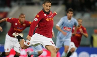 Νωρίτερα θα επιστρέψει ο Τότι στα γήπεδα