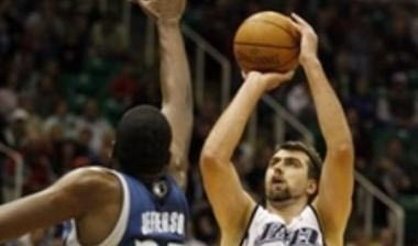 O Okur εκτέλεσε και τους Timberwolves