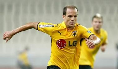 Μπασινάς: “Δεν ζήτησα τίποτα από την ΑΕΚ”