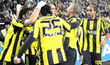 Ματσάρα στην Πόλη, σπουδαία “διπλά” Τραμπζονσπόρ-Γαλατά (vids)