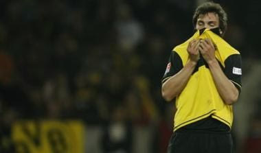 Μόνιμος στο “Βεστφάλεν” ο Χούμελς