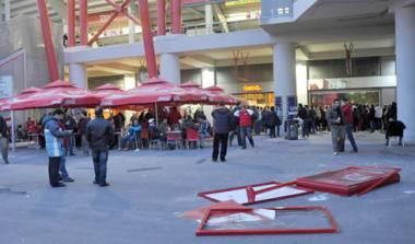 Σοβαρά επεισόδια στο Καραϊσκάκη