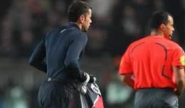 Τιμωρία-δοκιμή της Παρί στον Κέζμαν