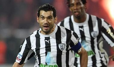 Βλέπει τον ήλιο να λάμπει…