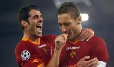 Τότι και Περότα διαπραγματεύονται την ανανέωση των συμβολαίων τους