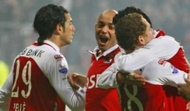 25η αγ.: Εύκολα η Αλκμααρ, νίκες Αγιαξ-Τβέντε (vids)