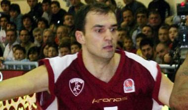 Έφυγε για Λιθουανία ο Αλιέβας