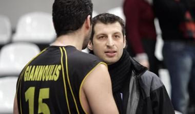 Ο Γιαννούλης ρωτά, ο Παπαλουκάς απαντά