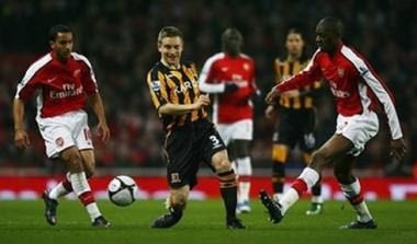 Προημιτελικά: Πρόκριση-οφσάιντ για Αρσεναλ (vids)