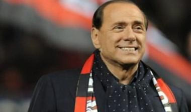 Περικοπές μισθών κατά 30% διέταξε ο Μπερλουσκόνι